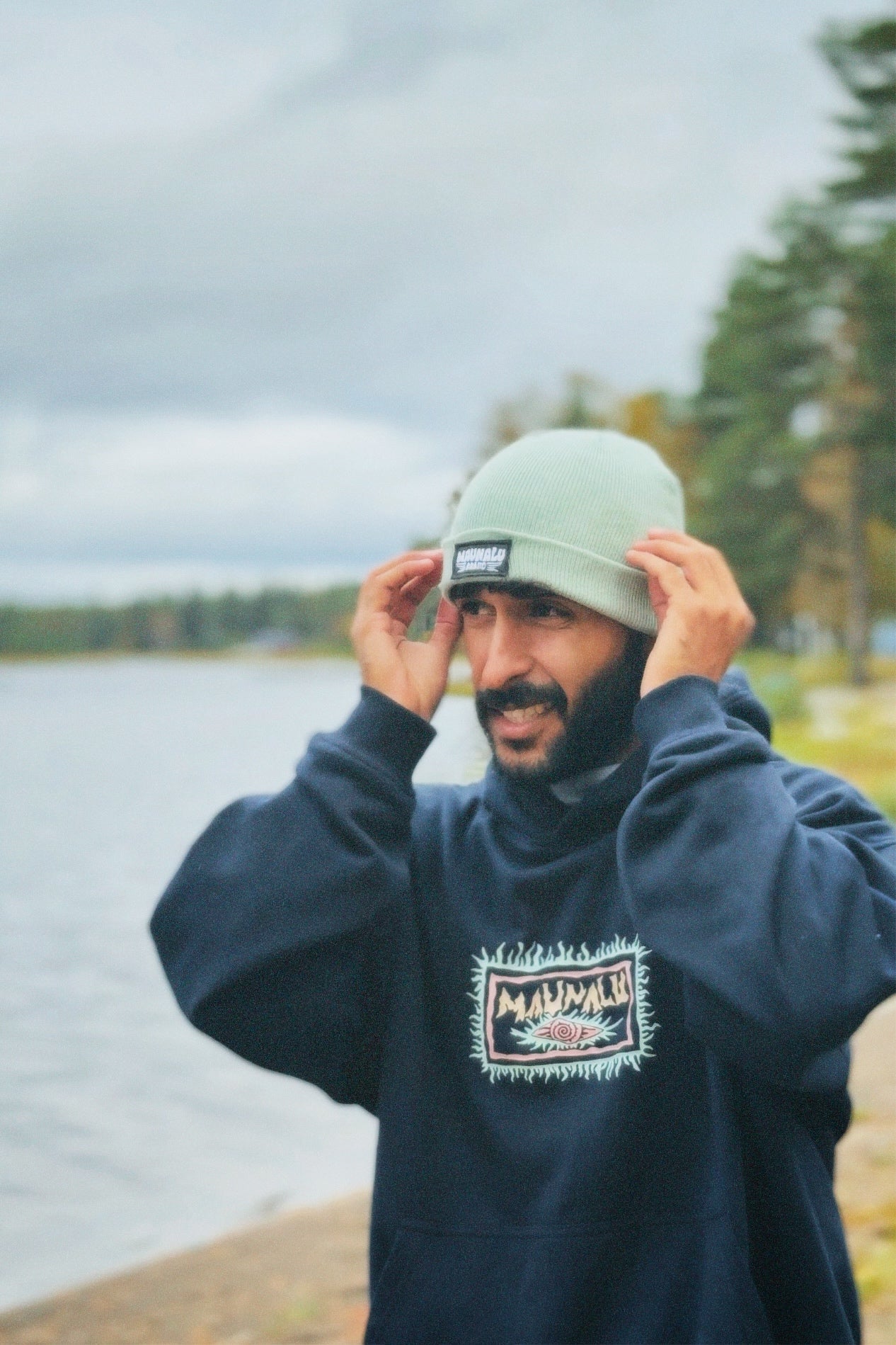 Gorro Maunalu brand